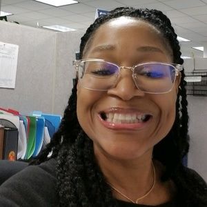 Meet your Posher, Kaecia